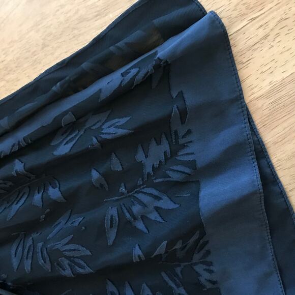 Vintage Black Leaf Large Scarf, Vintage Wrap, Extra Long Rectangular Scarf - Picture 6 of 7
